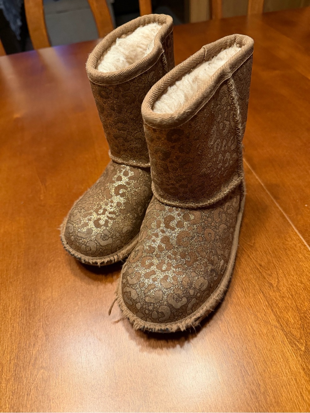 UGG Kids Metallic Brown Patterned Faux-Fur Boots